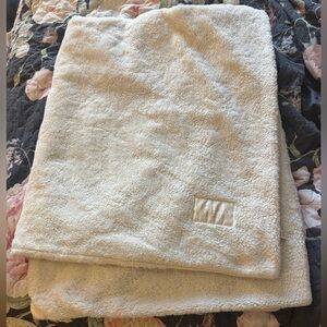 Victoria's Secret Cream Faux Fur Blanket